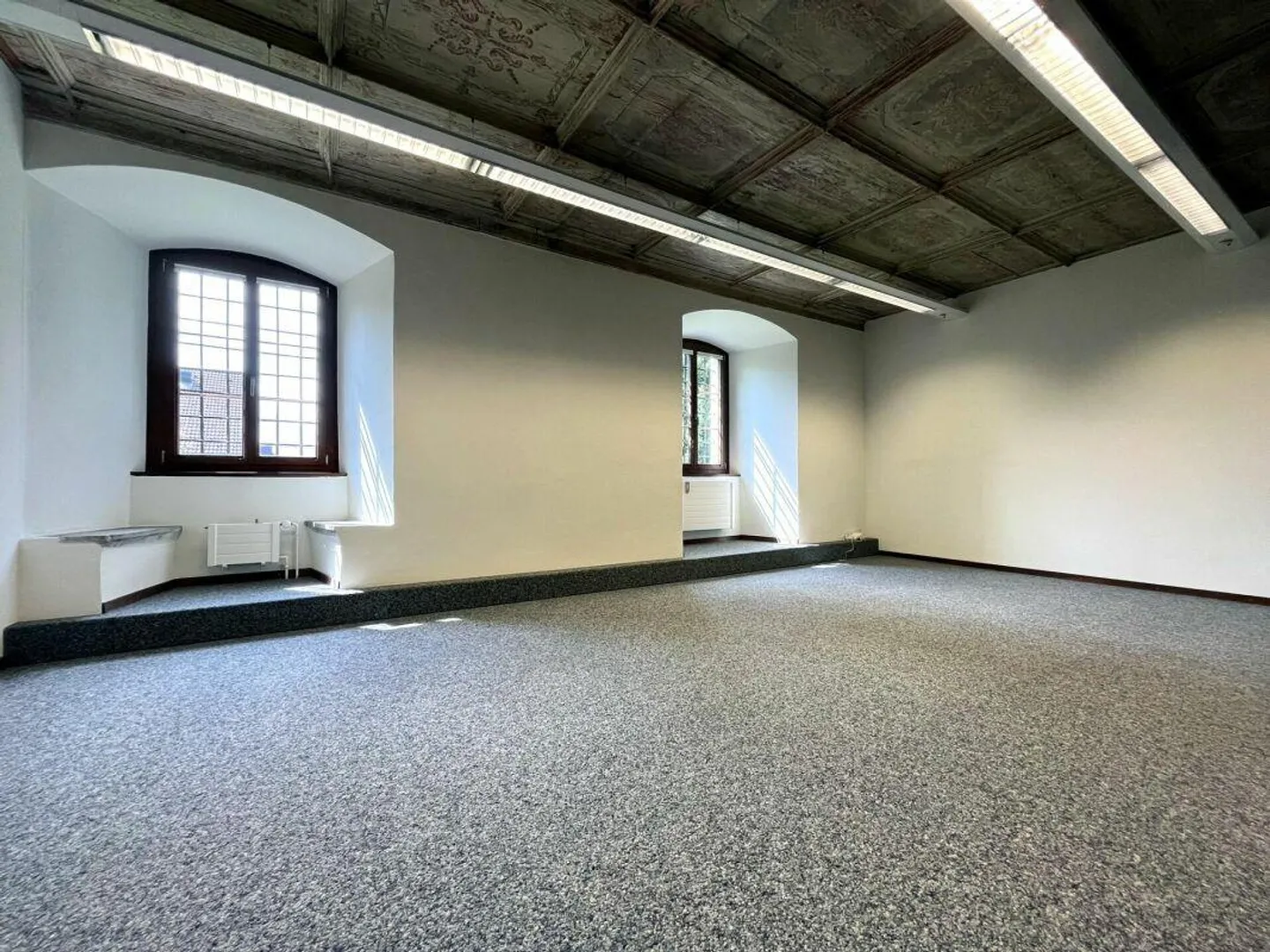 Characterful commercial space in the heart of Schwyz - Photo 4 of 10
