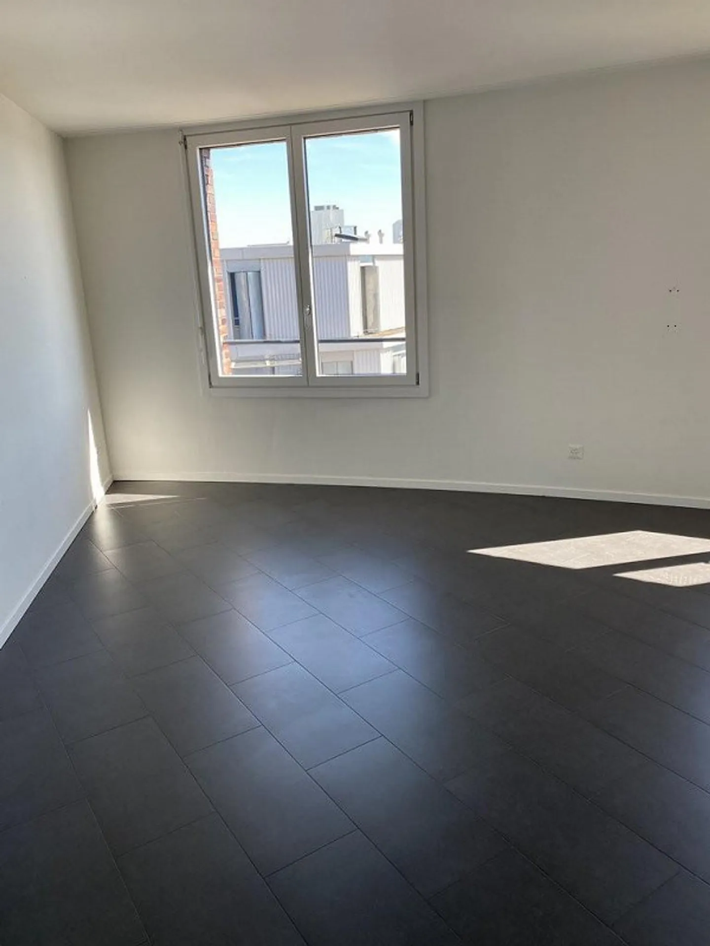 Moderne 3.5-Zimmerwohnung in der Überbauung Volta West in Basel - Foto 8 von 12