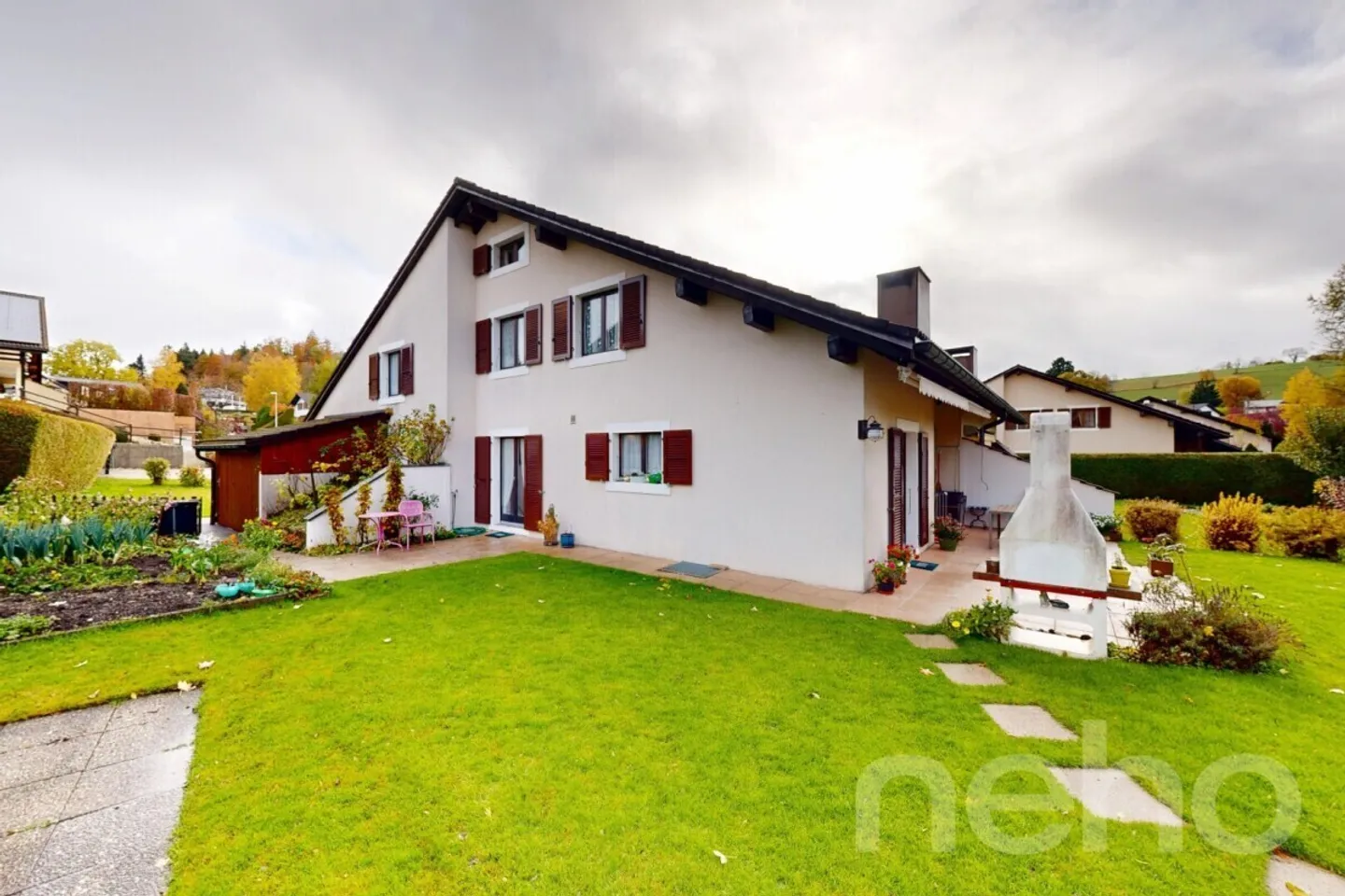 Maison spacieuse et accueillante dans un quartier calme et recherché - Photo 1 sur 12