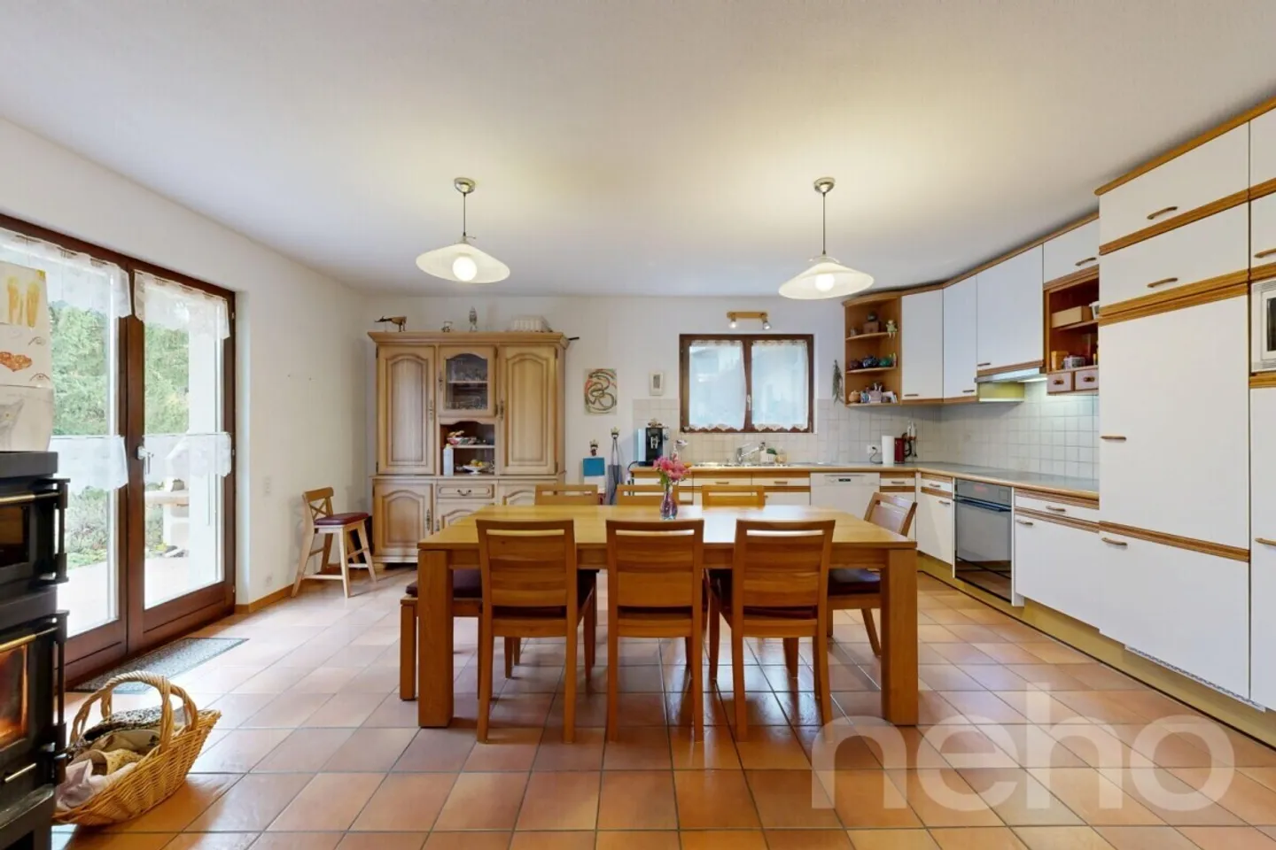 Maison spacieuse et accueillante dans un quartier calme et recherché - Photo 4 sur 12