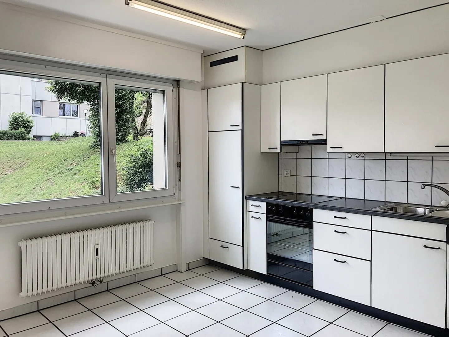 Grand 4½ pièces situé dans un beau cadre de verdure - Foto 1 di 13