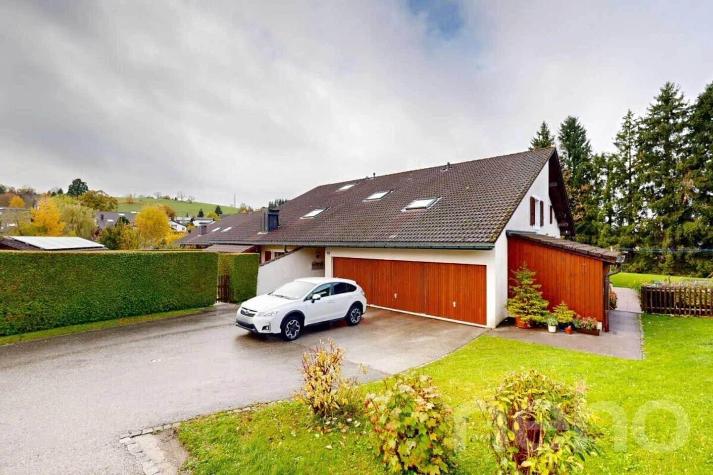 Maison spacieuse et accueillante dans un quartier calme et recherché - Photo 2 sur 12