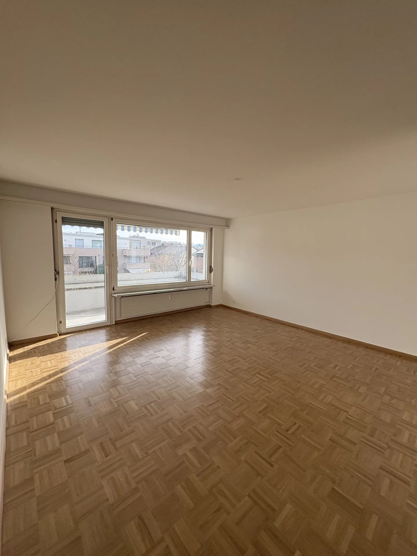 schönes Wohnen in Therwil - Photo 2 of 8