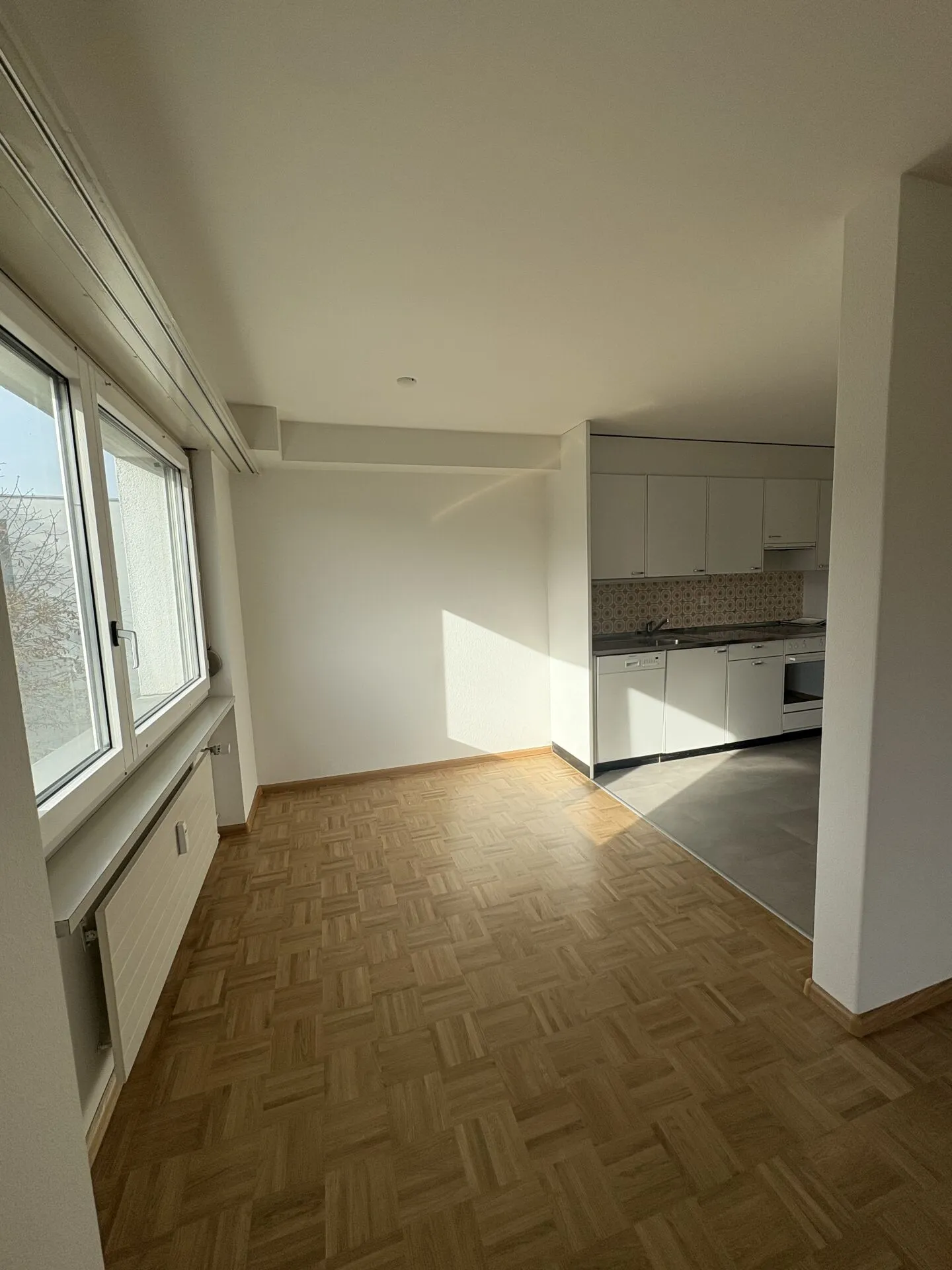 heimelige 4.5-Zimmerwohnung in Therwil - Foto 4 von 15