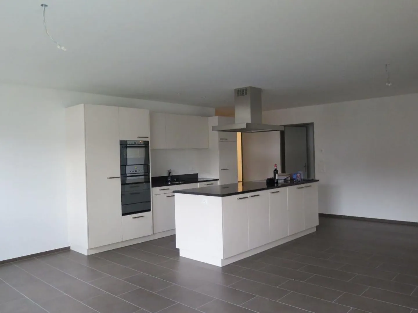 Charmante Wohnung am Werdenbergersee - Foto 1 von 7
