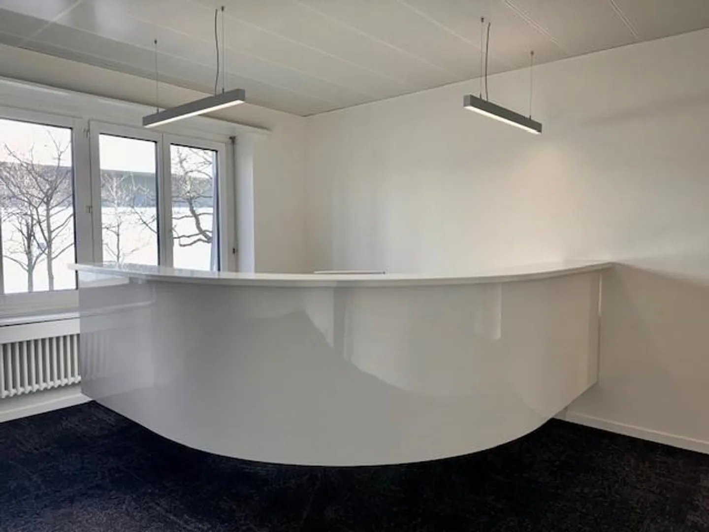 Bureaux modernes avec accès à un espace de travail partagé - Photo 7 sur 11