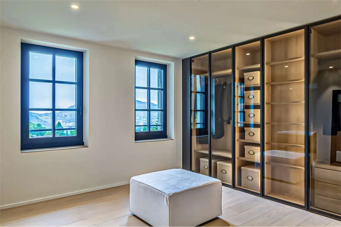 Elegance in the Heart of Montagnola, Exclusive Country House - Photo 9 of 13