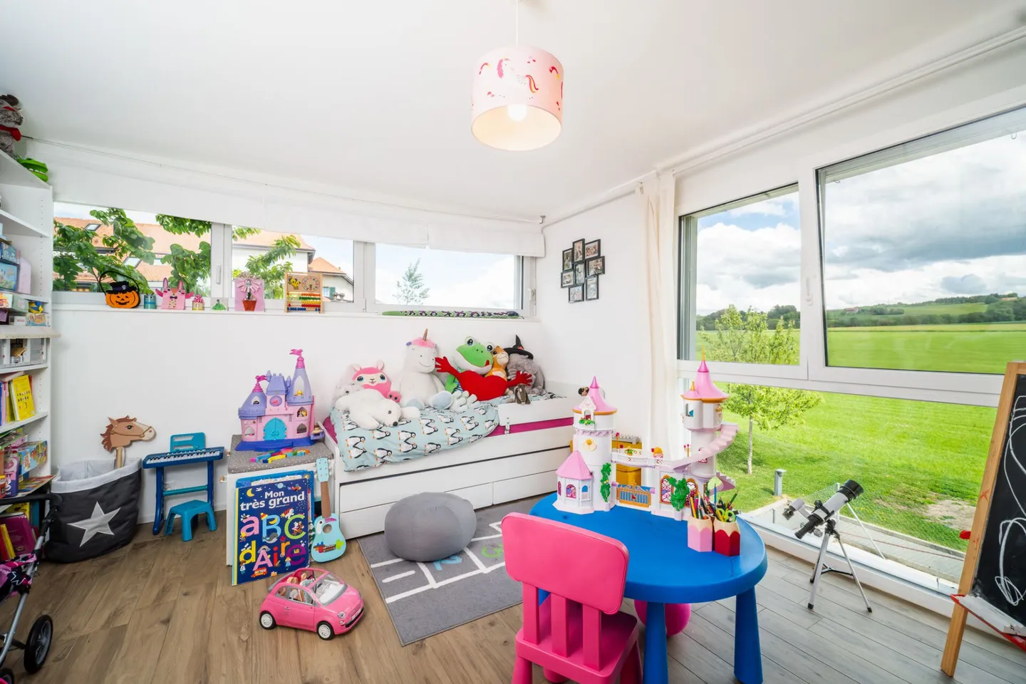 Bright 4.5-room apartment in Bottens - Photo 9 of 10