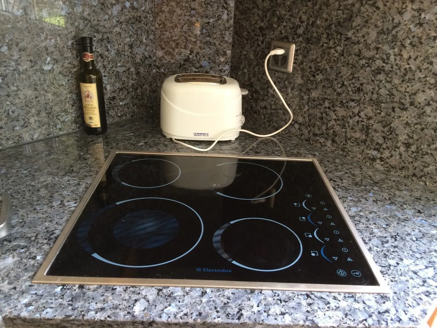 Modern 3.5-Room Apartment - Photo 13 of 13