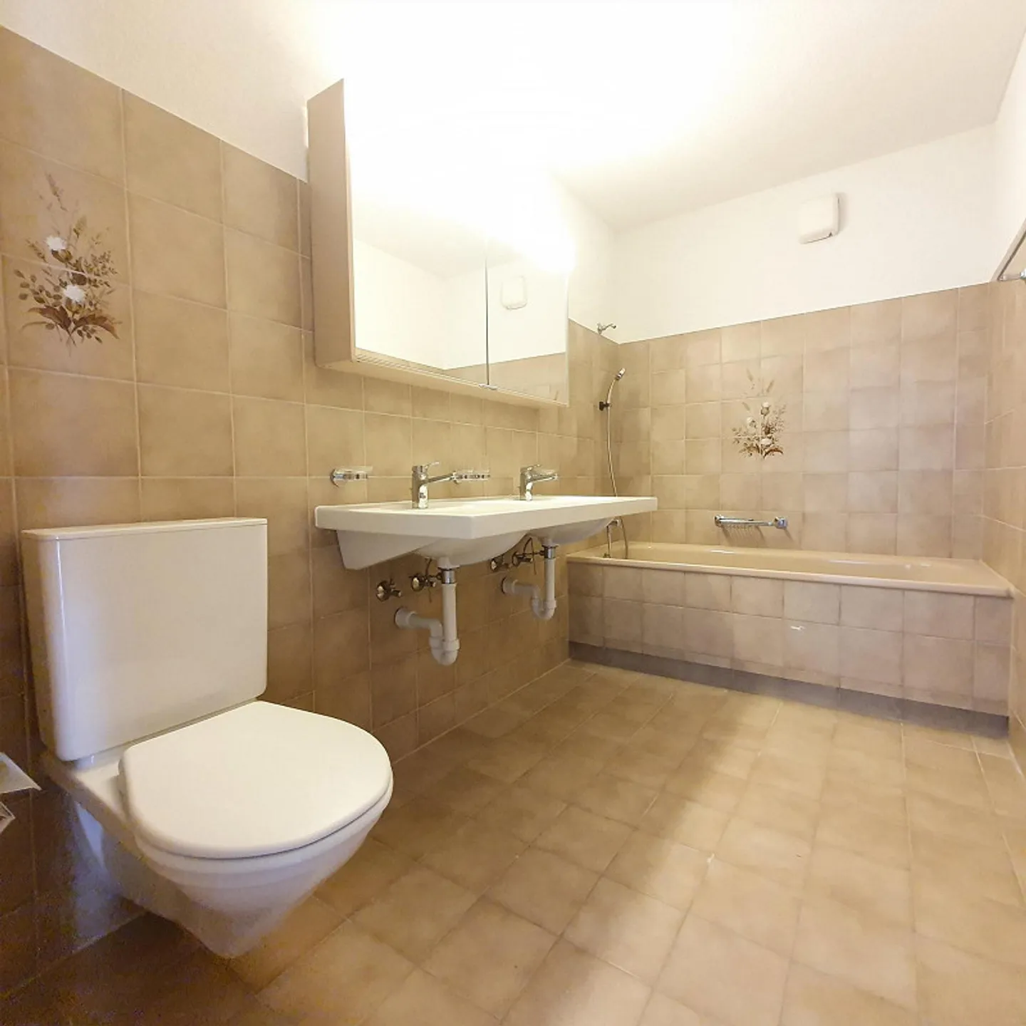 Helle 2.5 Zimmerwohnung - Foto 7 von 7