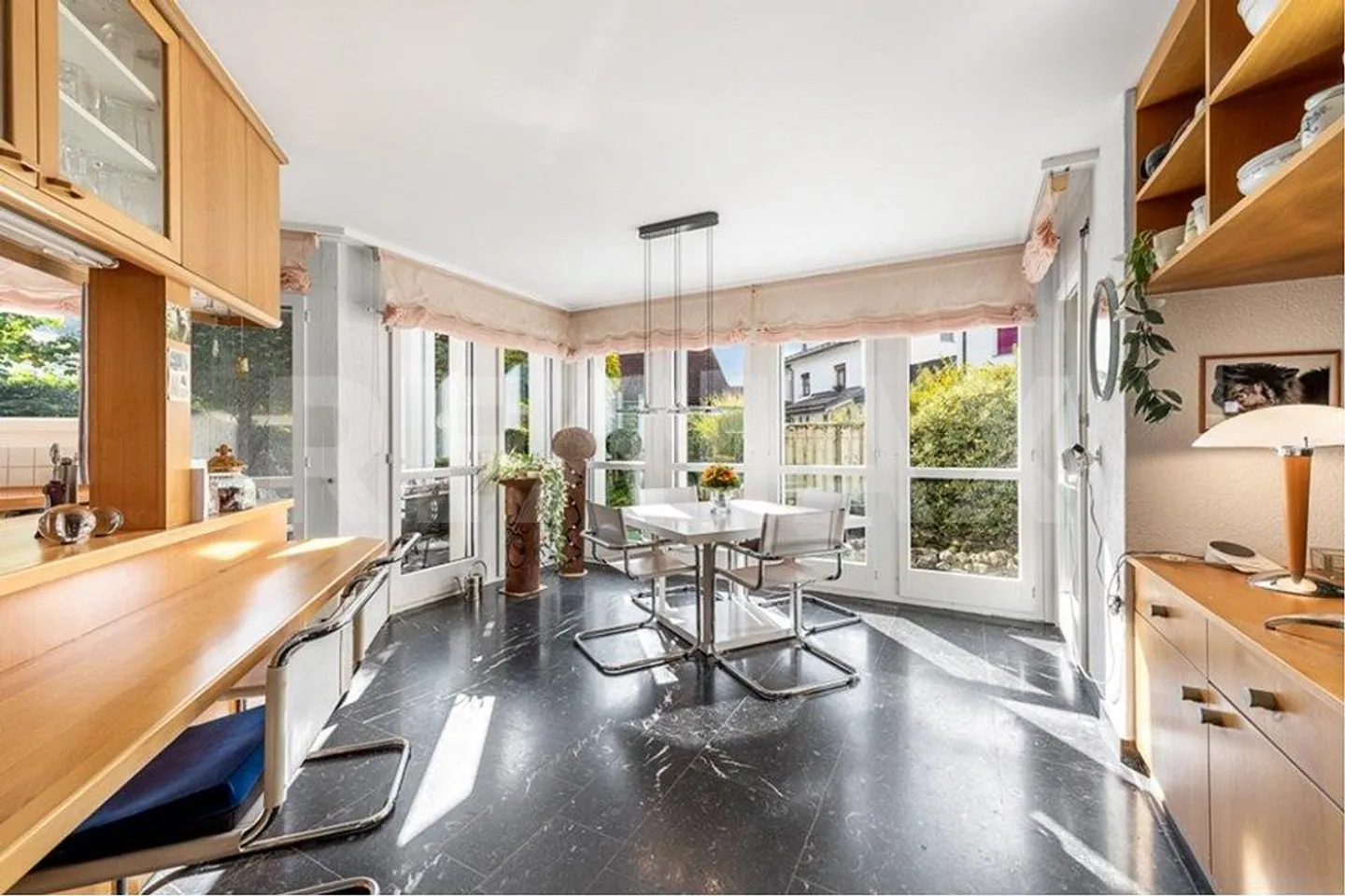 Casa unifamiliare di 5½ locali con molto spazio - Foto 5 di 13