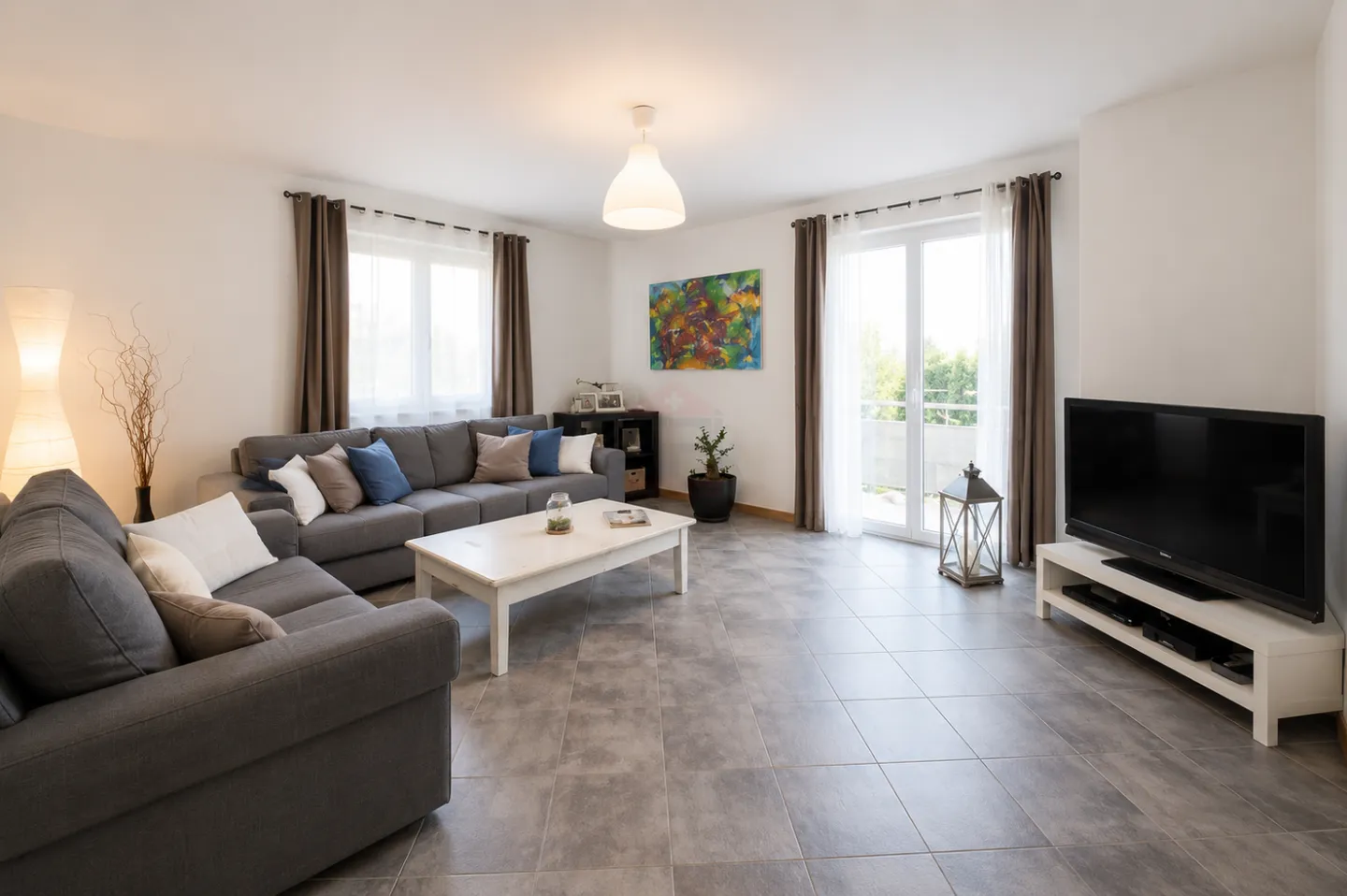 9-Zimmer-Haus - Foto 3 von 7