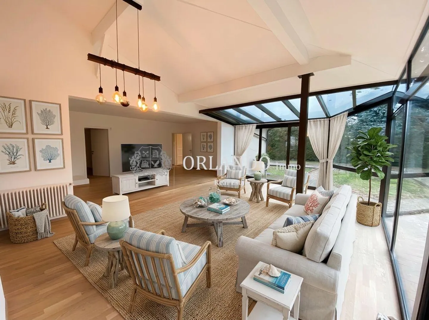 Charmante Maison Familiale avec Jardin - Photo 4 sur 9