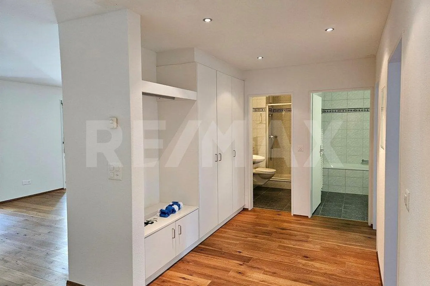 Appartamento 5½ locali incluso cantina e posto auto in garage sotterranea - spazio per tutta la famiglia... - Foto 11 di 12