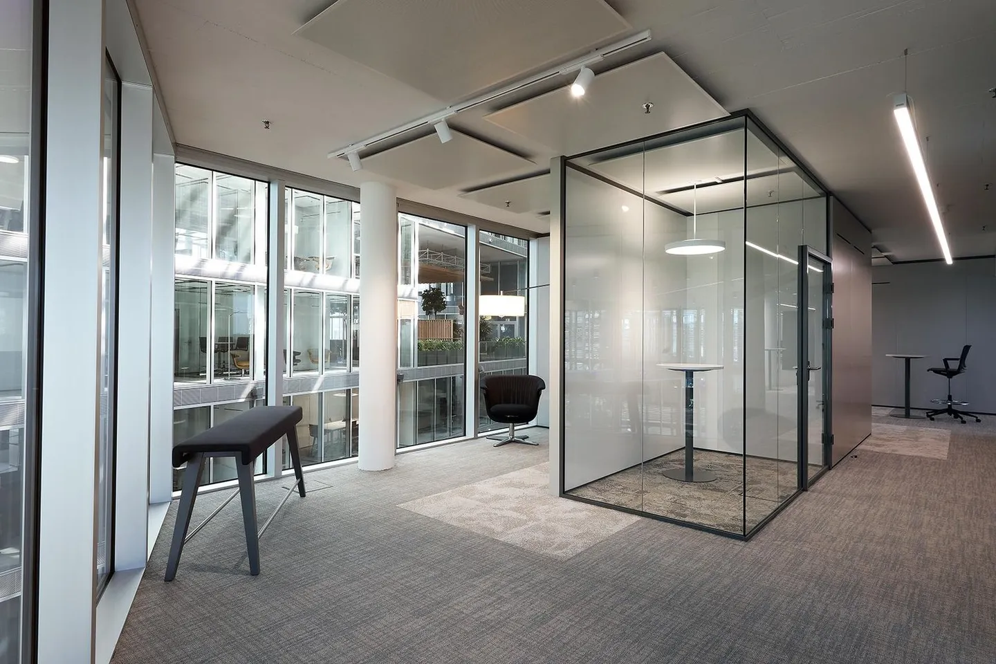 Ufficio moderno completamente sviluppato in una posizione eccellente - Foto 6 di 13