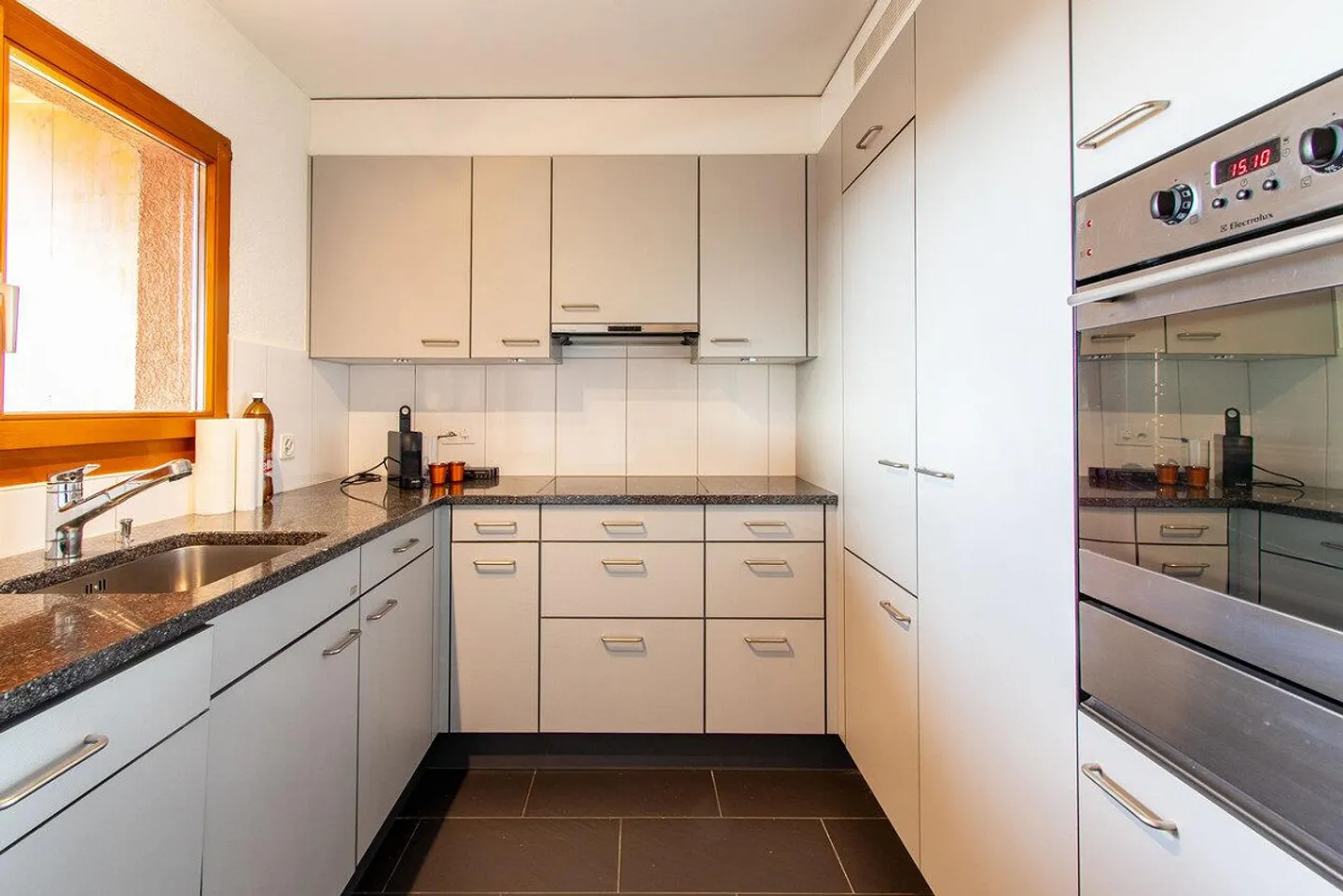 Ampio appartamento mansardato a Kerzers - Foto 8 di 11