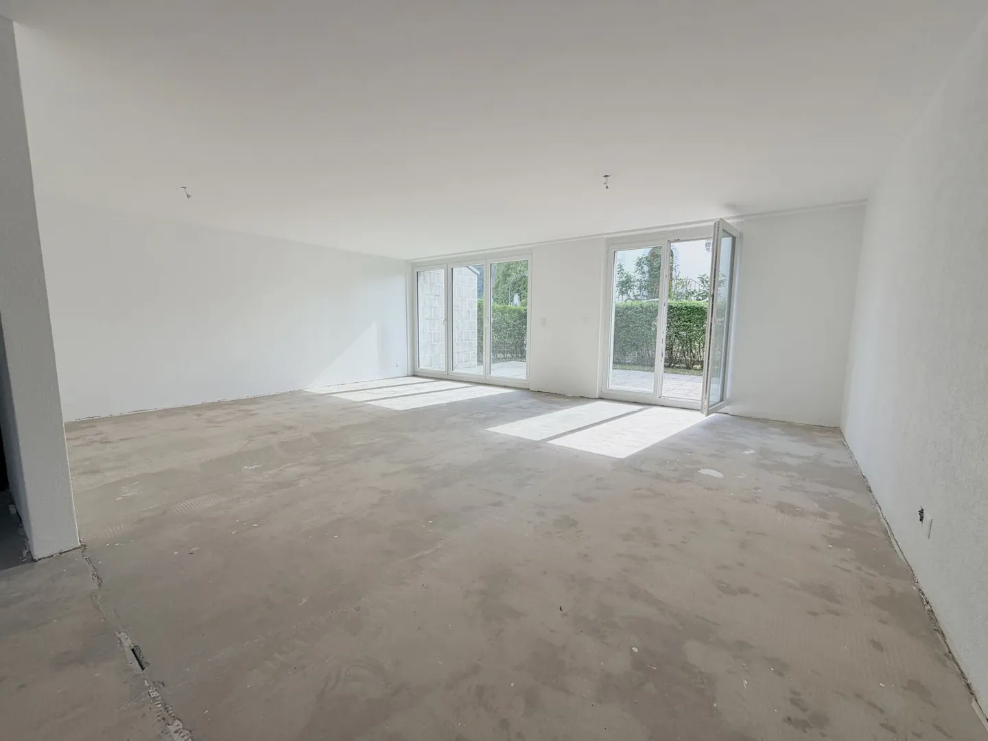 Vivre selon vos idées - Appartement de jardin avec beaucoup de potentiel - Photo 2 sur 14