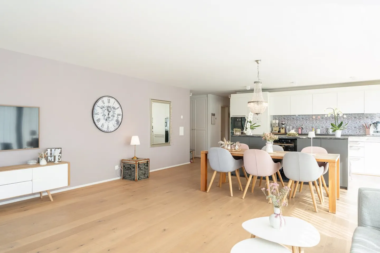 Appartement moderne de 4,5 pièces dans le Rosenpark Rüfenacht - Photo 11 sur 17
