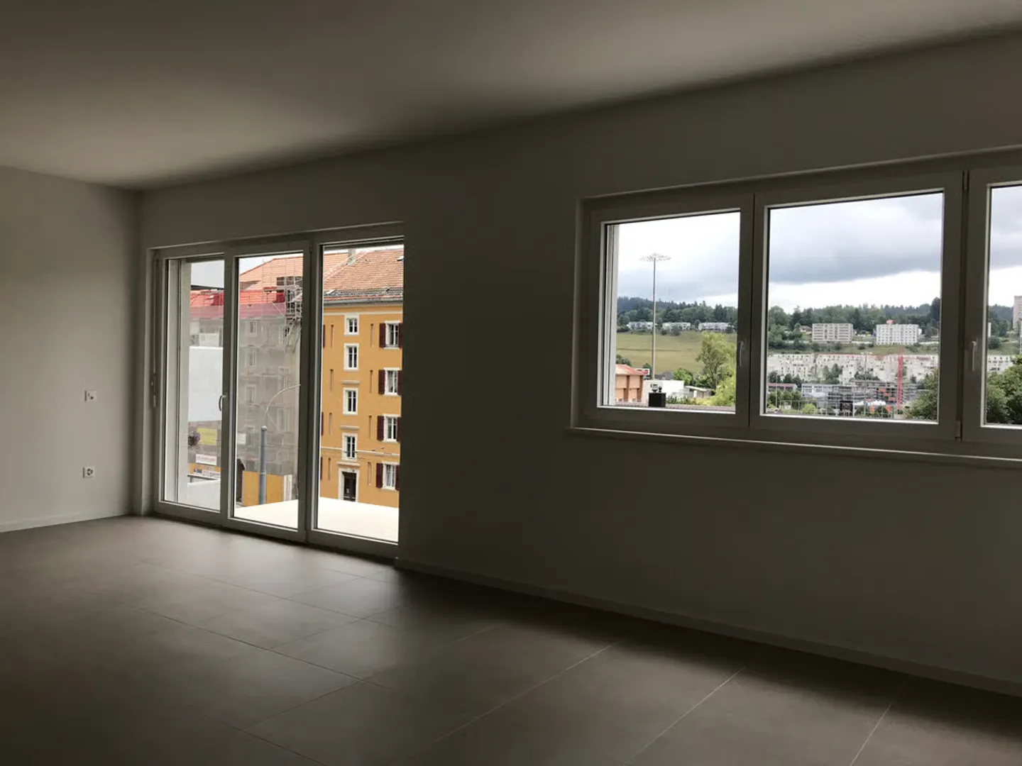 Charmant Appartement 3.5 pièces - Photo 3 sur 12
