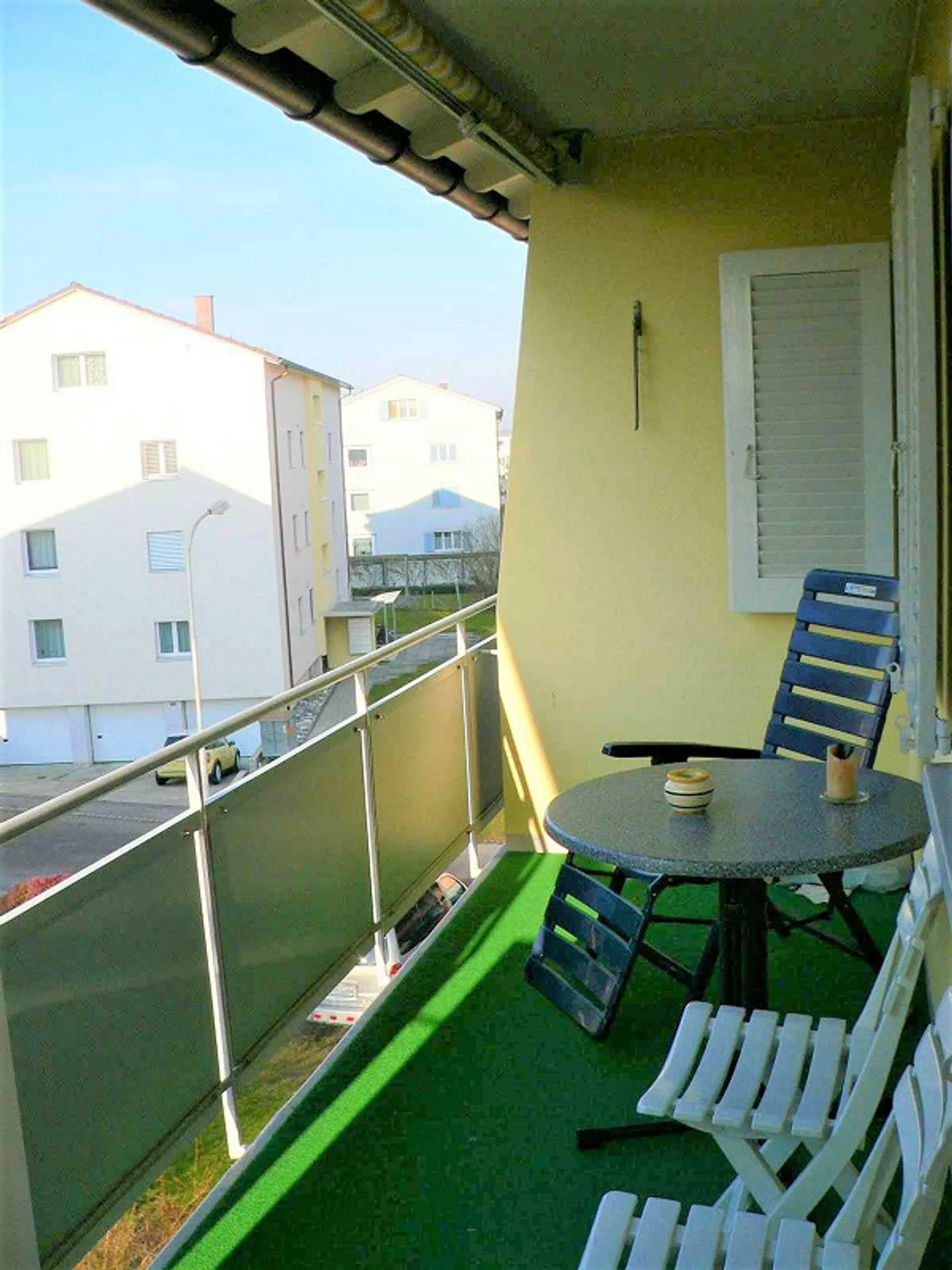 Appartement attrayant avec vue panoramique et balcon ensoleillé - Photo 12 sur 12