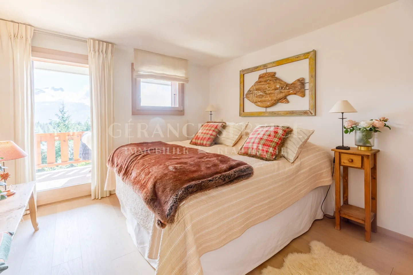 Dauphin 8 - Foto 13 von 32