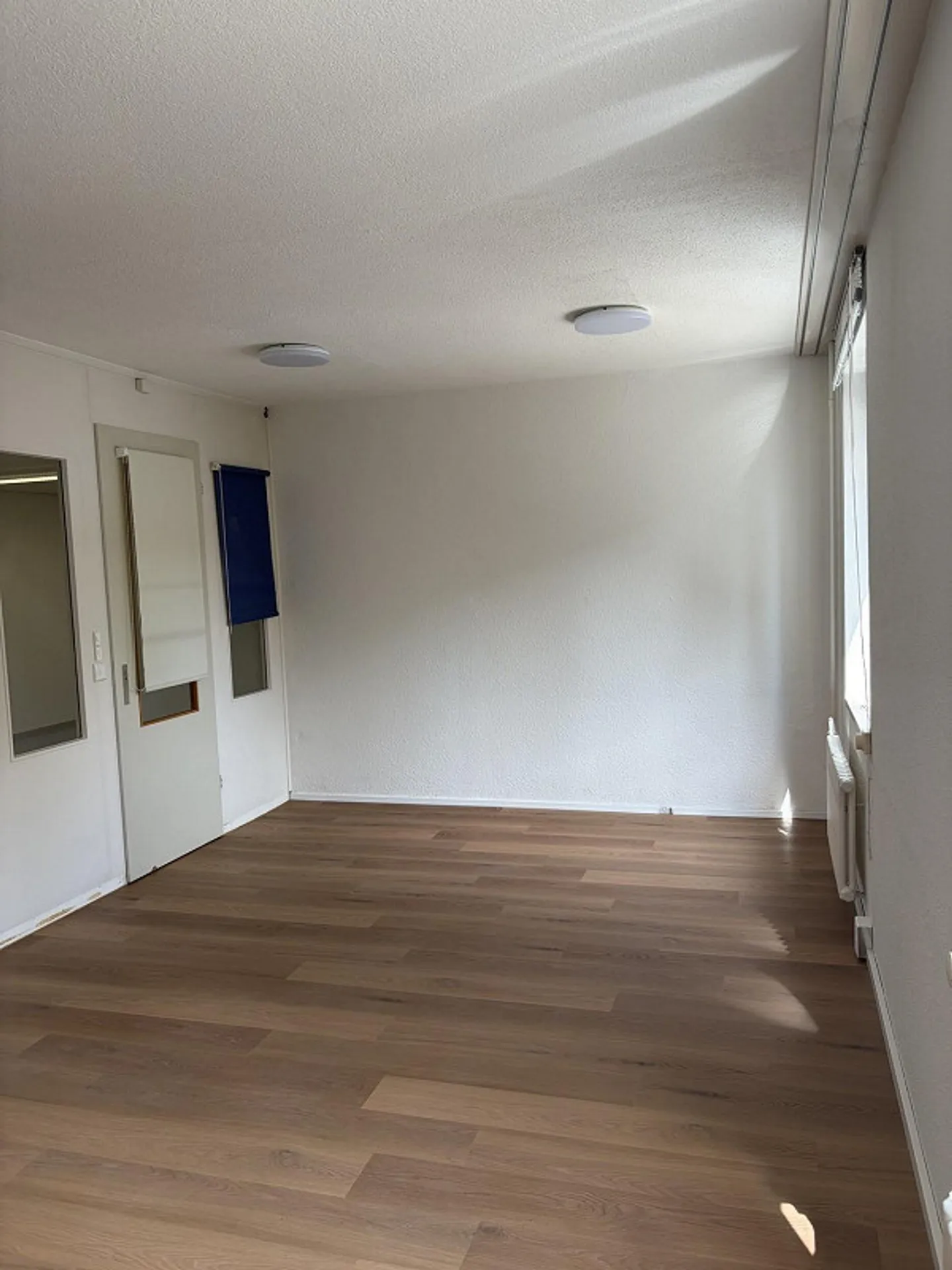 Bright office with anteroom (approx. 27 m²) in Zurich-Oerlikon - Photo 6 of 8