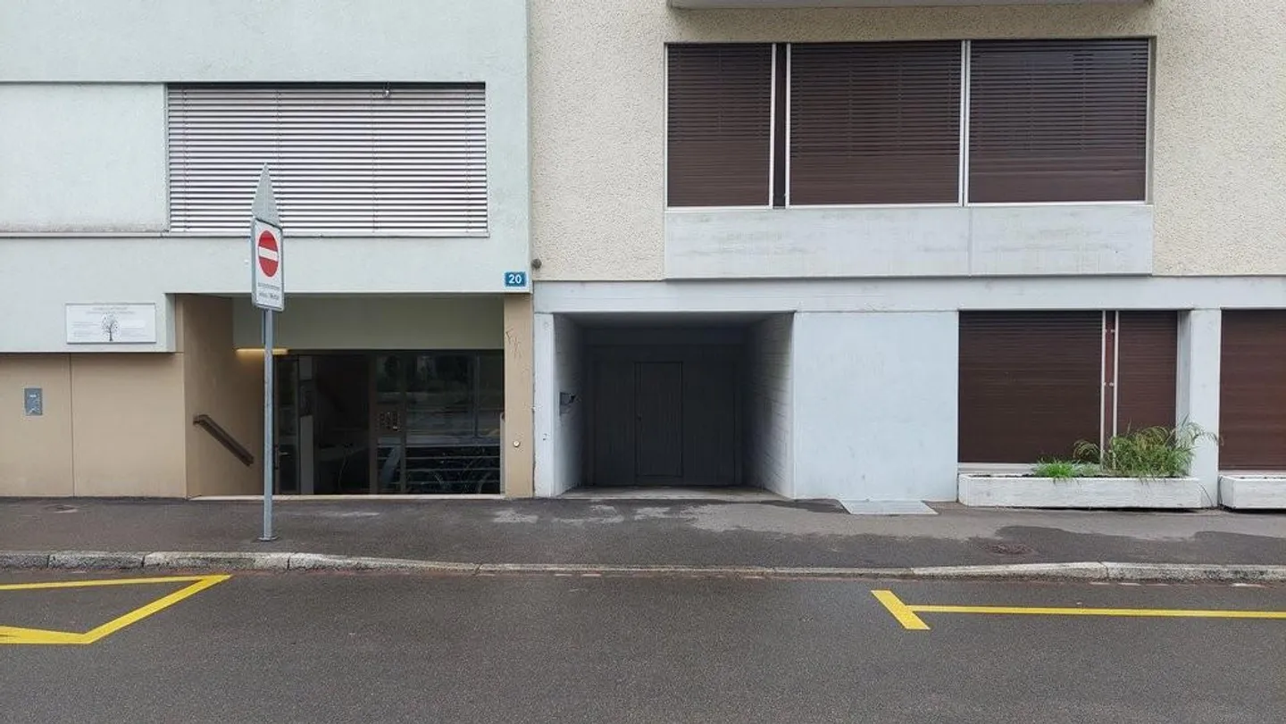Parking space - Photo 2 of 2