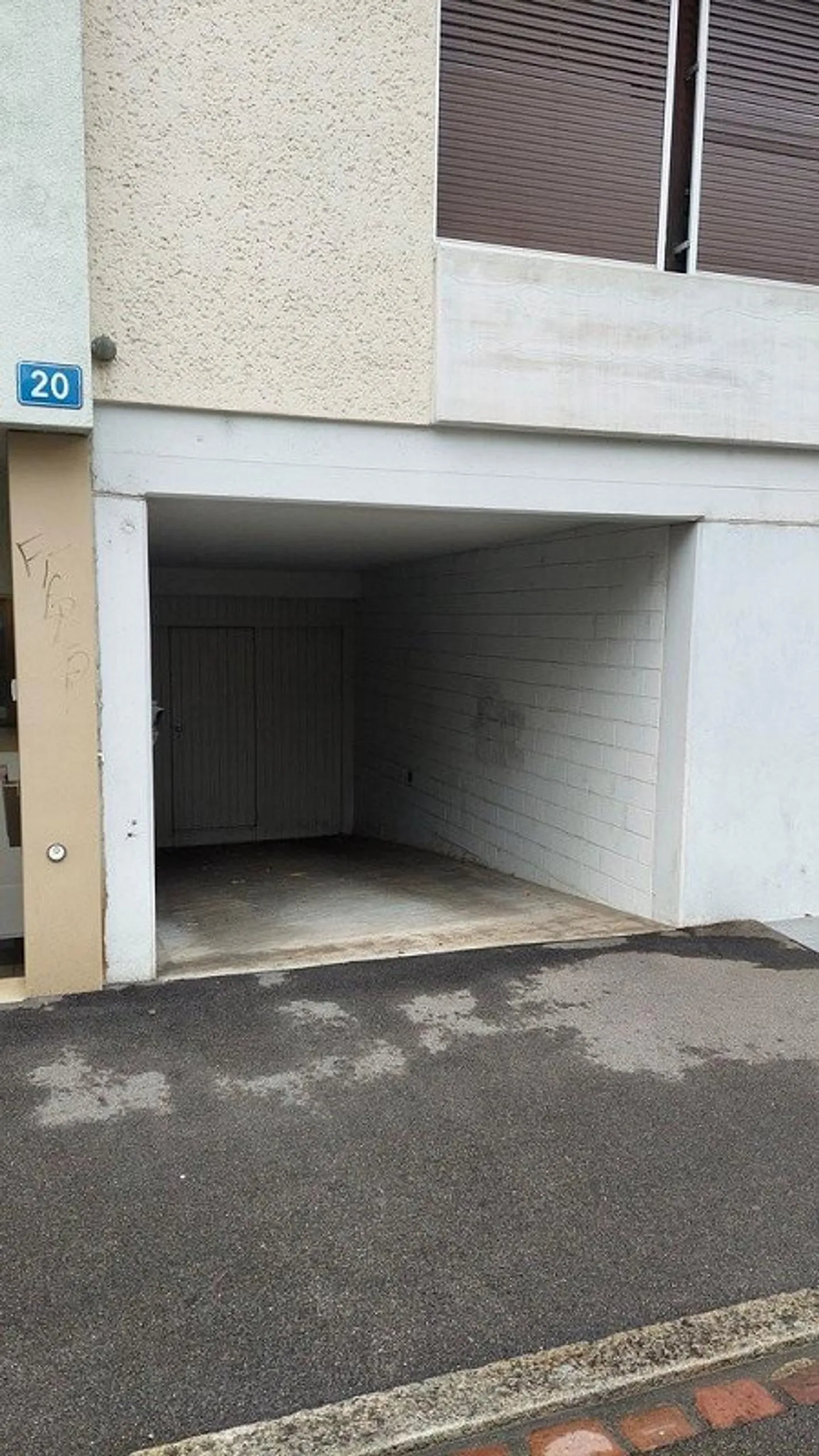 Parking space - Photo 1 of 2
