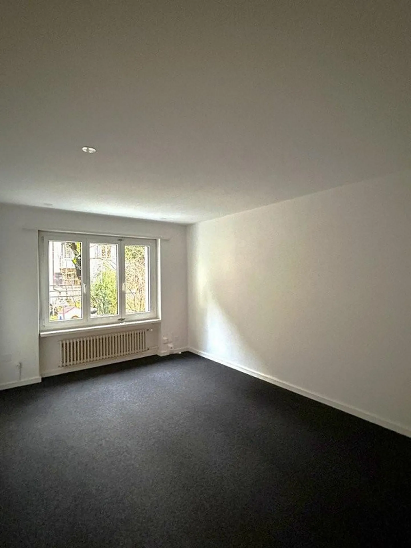 Salle de pratique au milieu du Kreis 7, limitée jusqu'au 31.03.2028 - Photo 5 sur 9