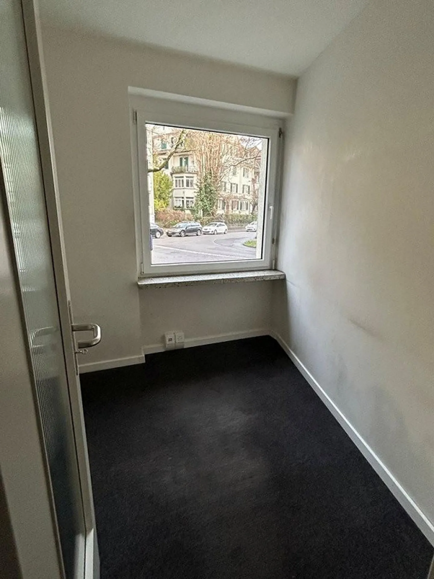 Salle de pratique au milieu du Kreis 7, limitée jusqu'au 31.03.2028 - Photo 7 sur 9