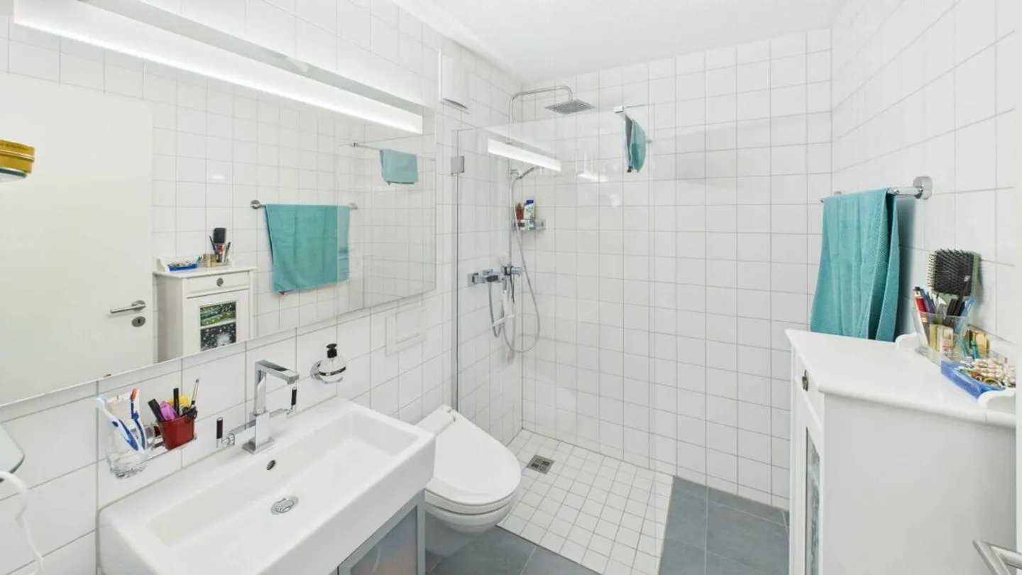 Appartamento al piano terra con 2,5 stanze a Zurigo-Affoltern - Foto 7 di 10