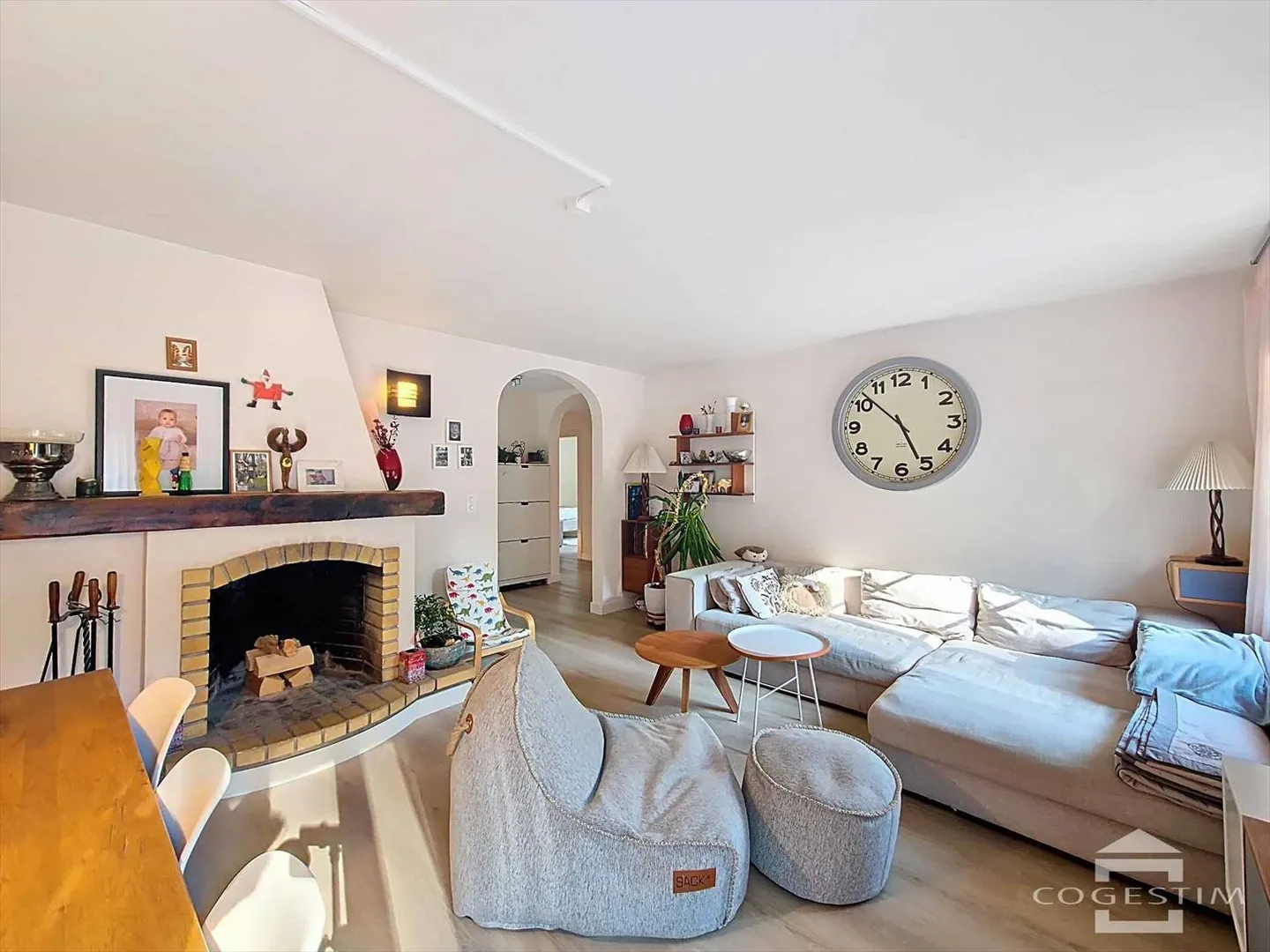 Maison contiguë 5.5 pièces - Photo 6 sur 13