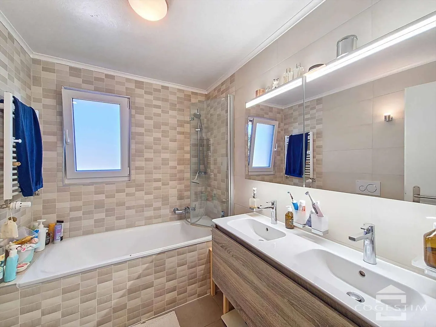 Maison contiguë 5.5 pièces - Photo 10 sur 13