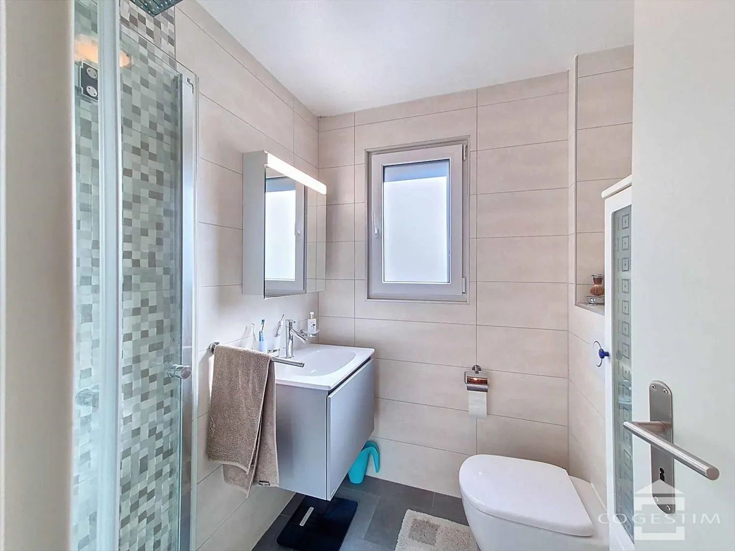 Maison contiguë 5.5 pièces - Photo 11 sur 13