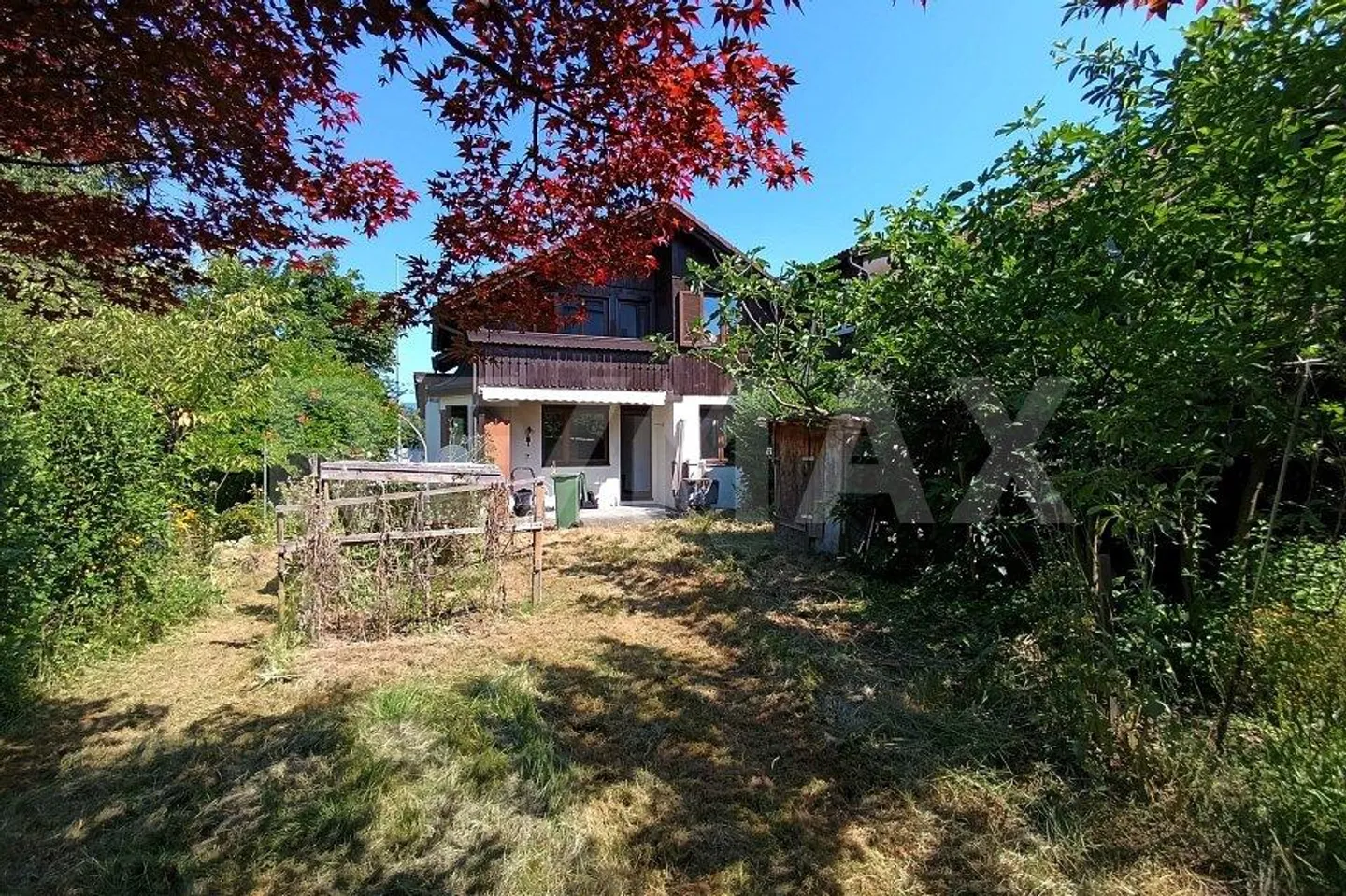 Charmantes Haus mit grossem Potenzial - Foto 1 von 13