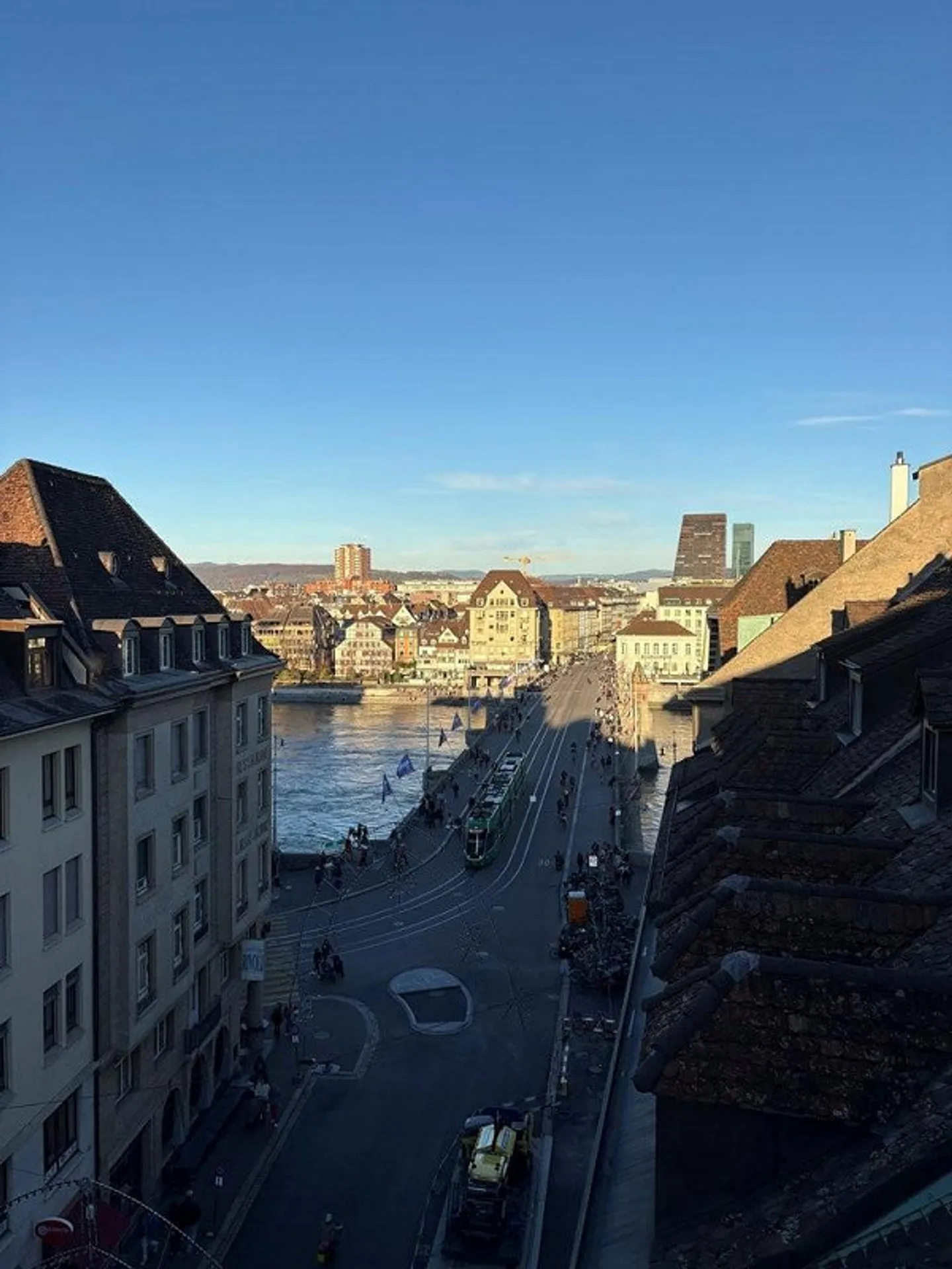 Appartamento 2 locali recentemente ristrutturato nel cuore di Basilea! - Foto 1 di 7