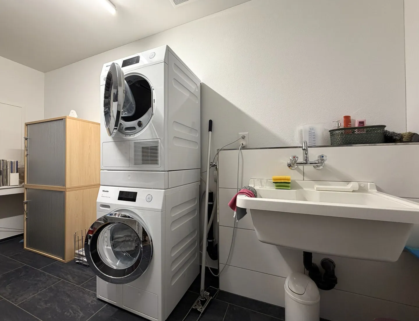 Appartement en terrasse dans un emplacement central mais verdoyant - Photo 15 sur 17