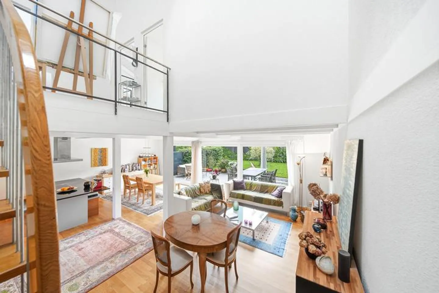 173 m² living space: 6.5 room terraced single-family house at the small ... - Photo 4 of 8