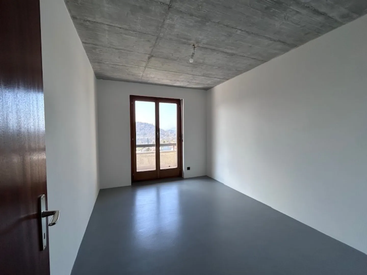 4.5-ROOM APARTMENT IN A TWO-FAMILY HOUSE - RENOVATED - EXCLUSIVE USE GARDEN - Photo 19 of 23