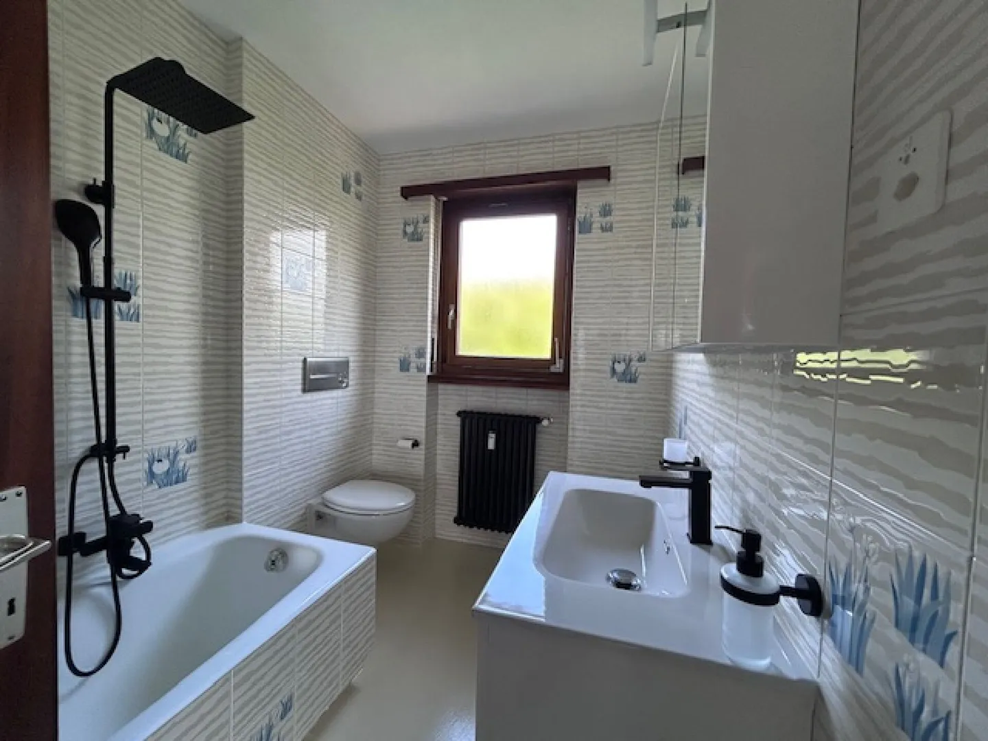 4.5-ROOM APARTMENT IN A TWO-FAMILY HOUSE - RENOVATED - EXCLUSIVE USE GARDEN - Photo 21 of 23