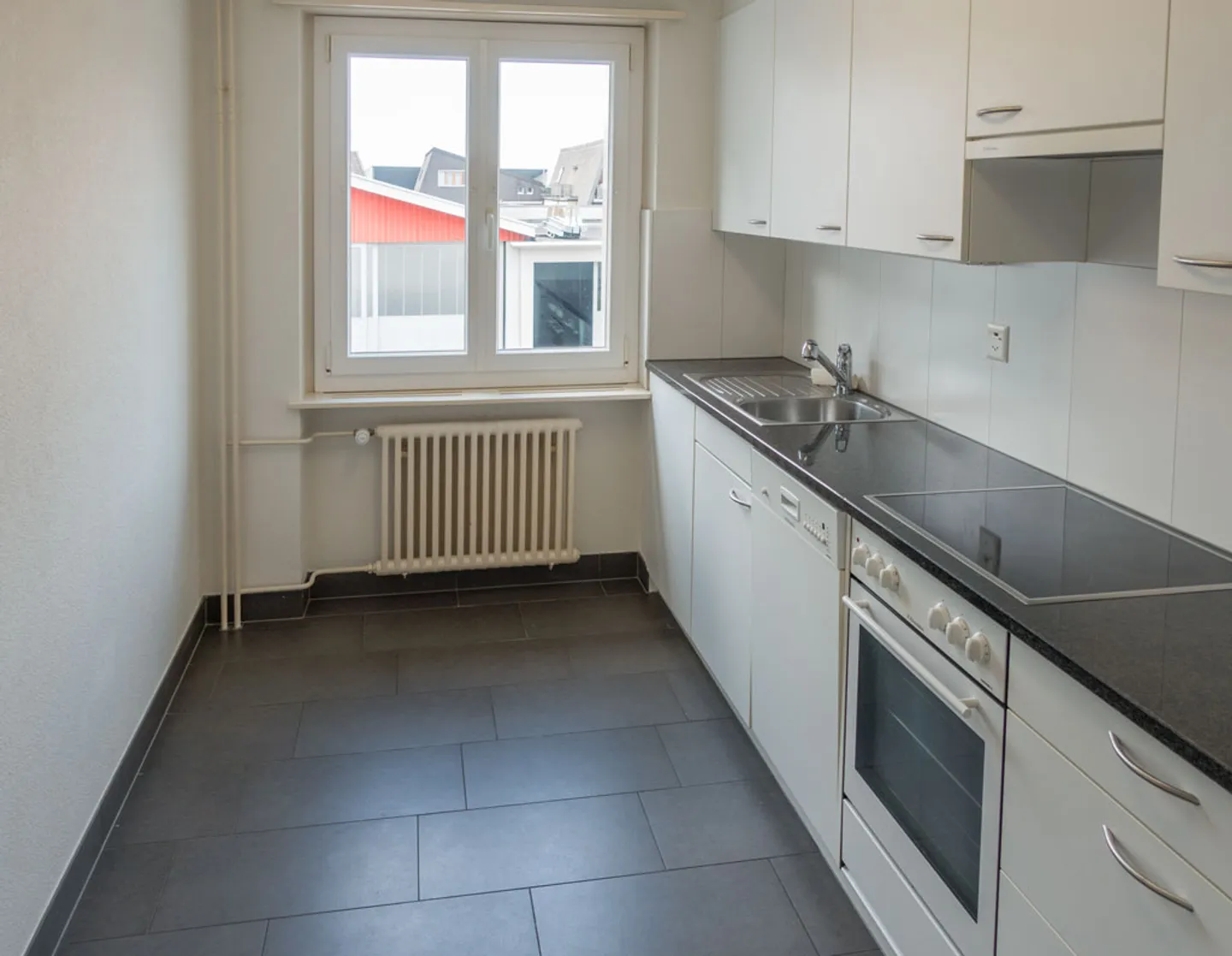 Appartement confortable avec balcon dans un emplacement idéal - Photo 3 sur 9