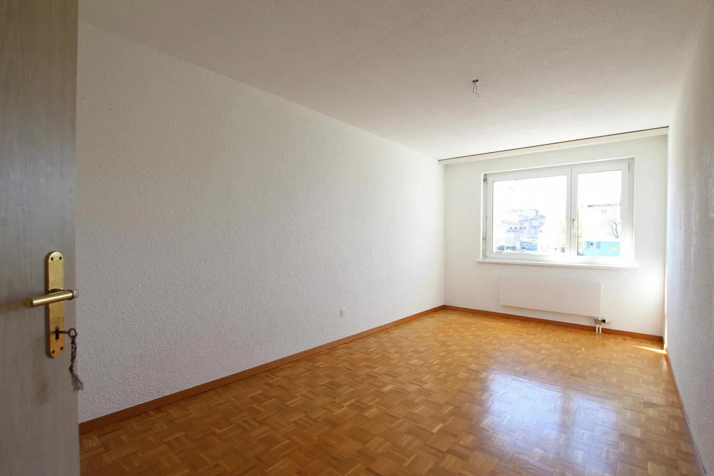 Affordable living with a beautiful view - Photo 6 of 9