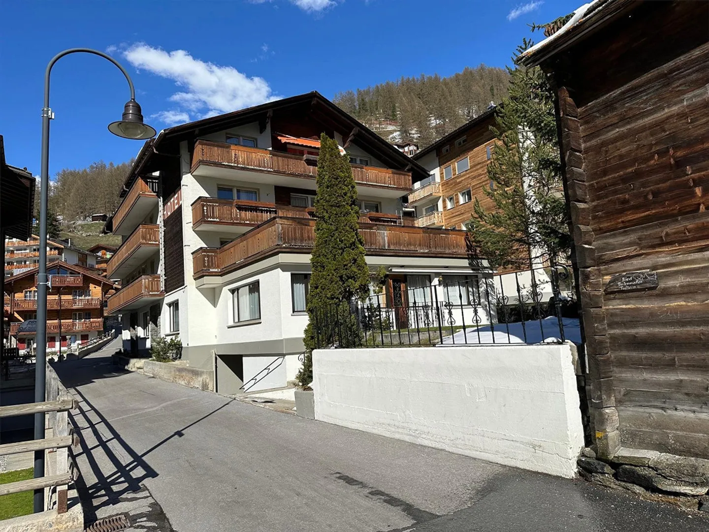 Projet de chalet entièrement approuvé à Zermatt, vue panoramique sur le Cervin - Photo 8 sur 8