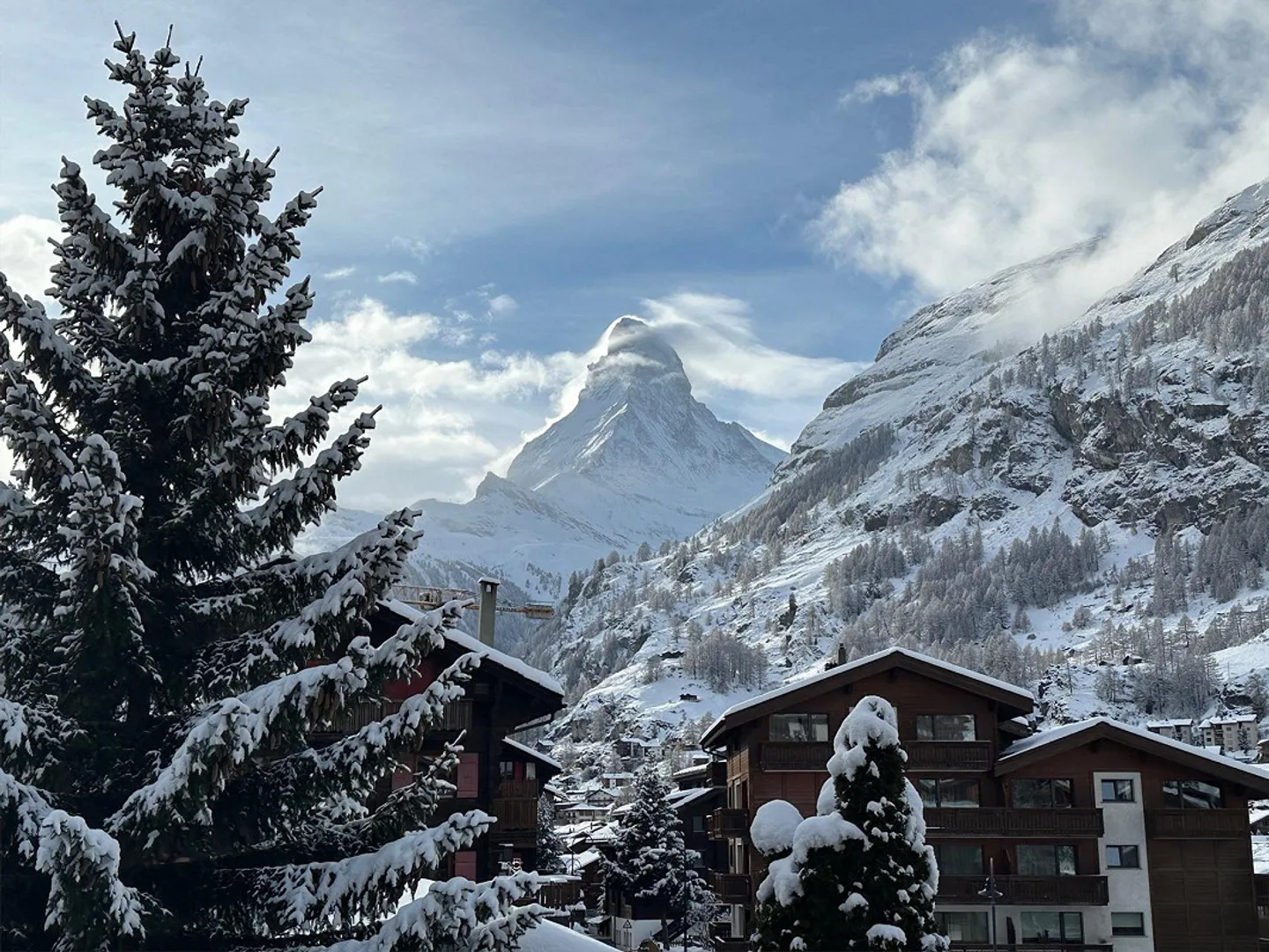 Projet de chalet entièrement approuvé à Zermatt, vue panoramique sur le Cervin - Photo 5 sur 8