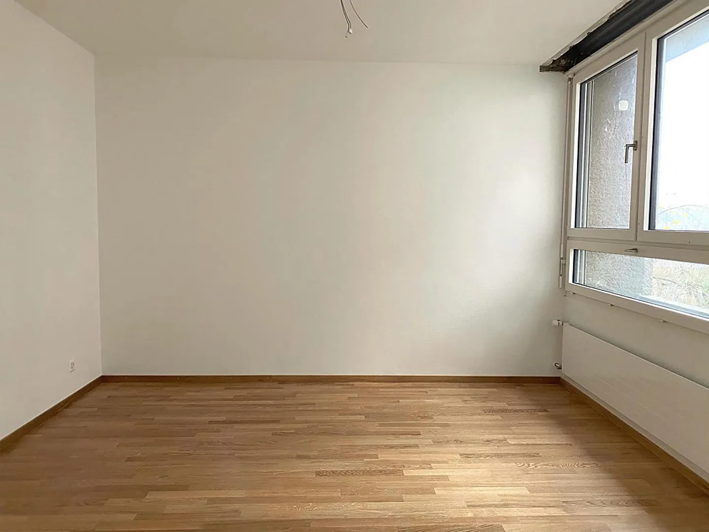 Belle appartement de 2,5 pièces dans un bon emplacement - Photo 4 sur 8