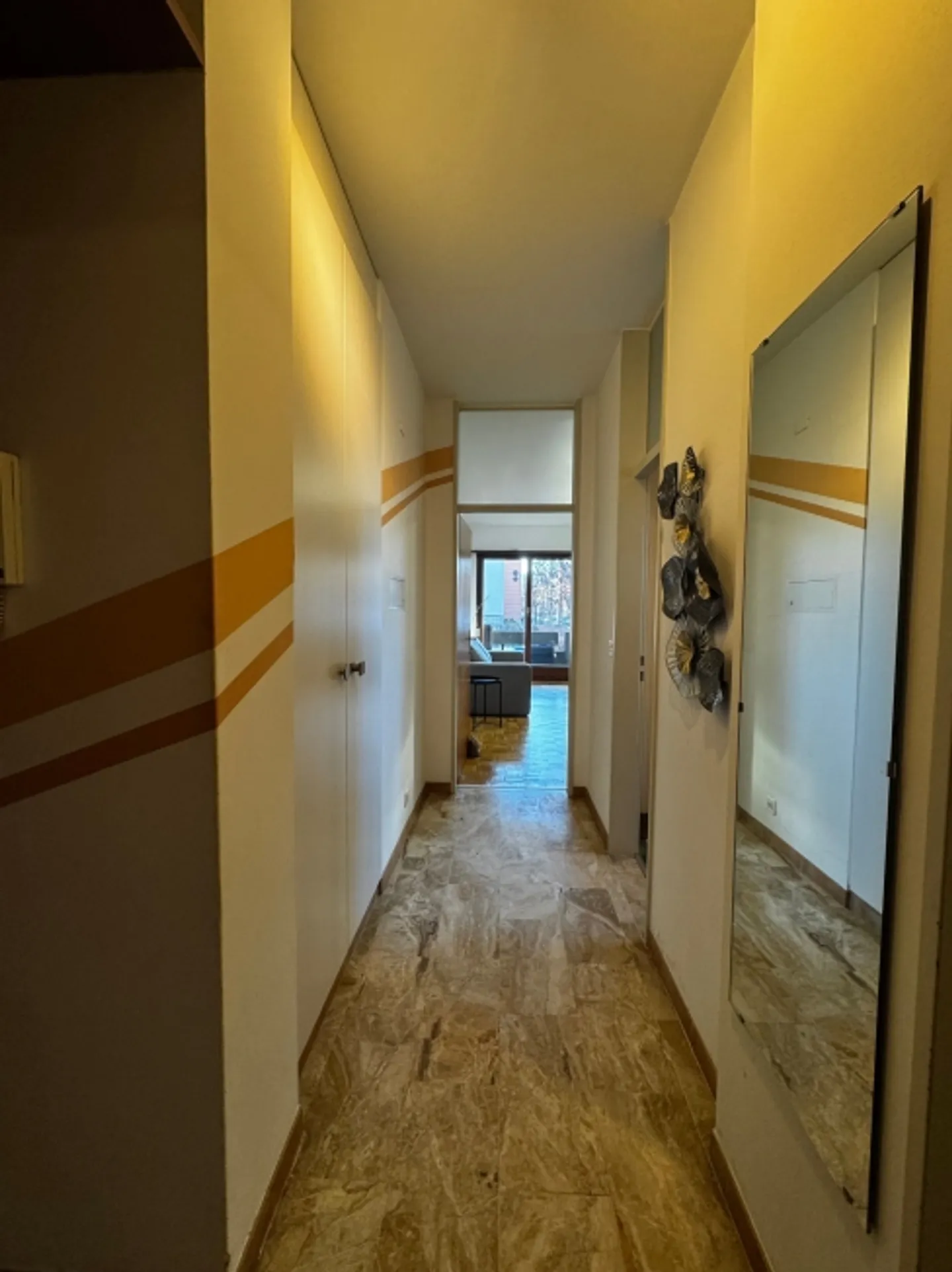 Appartamento 2,5 locali a Lugano a due passi dal lago - Foto 6 di 9