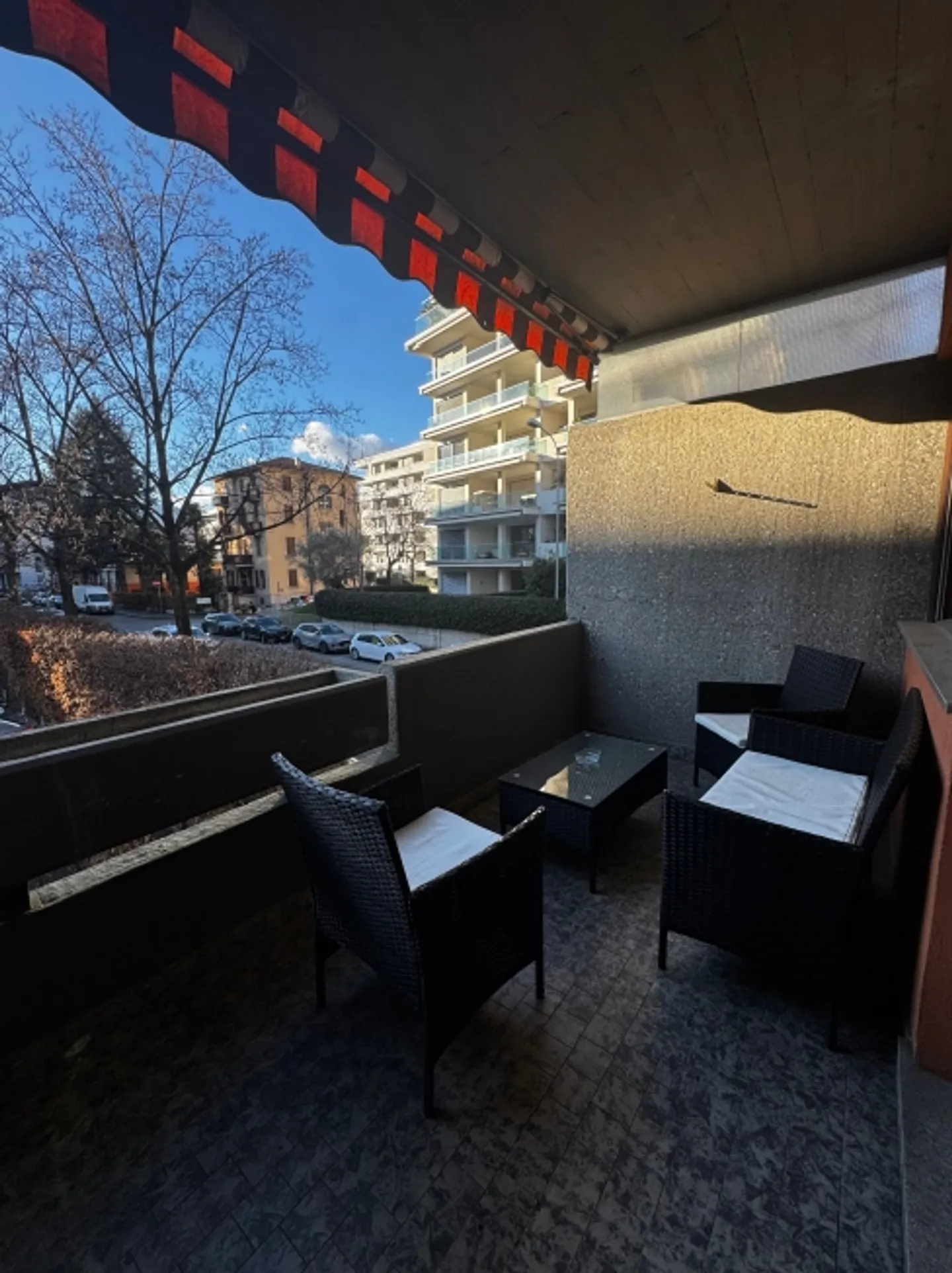 Appartamento 2,5 locali a Lugano a due passi dal lago - Foto 8 di 9