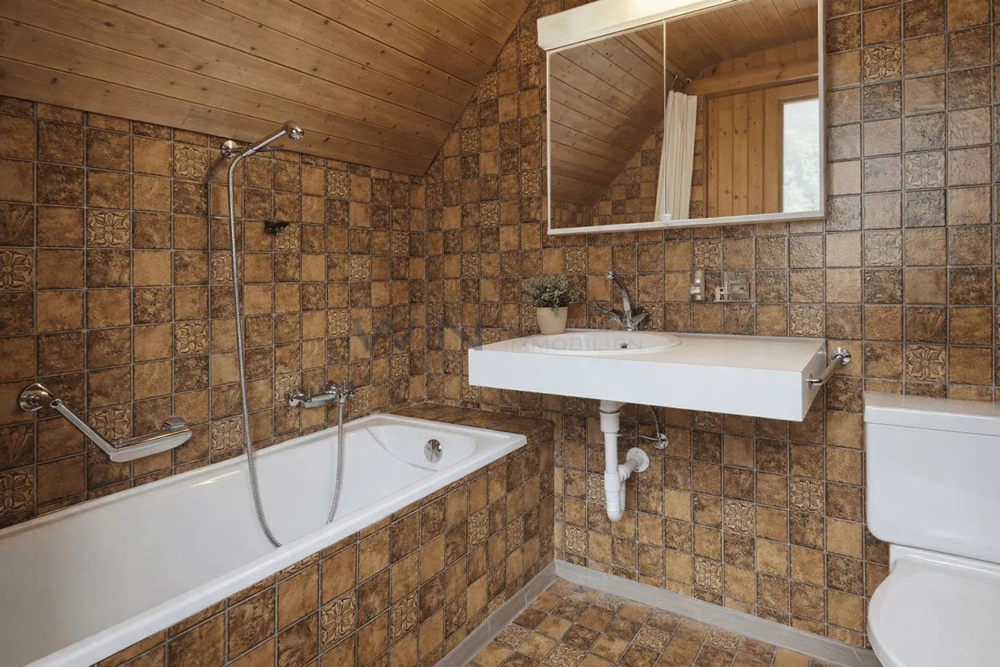 Zeitlose Wohnlichkeit - Foto 8 von 8