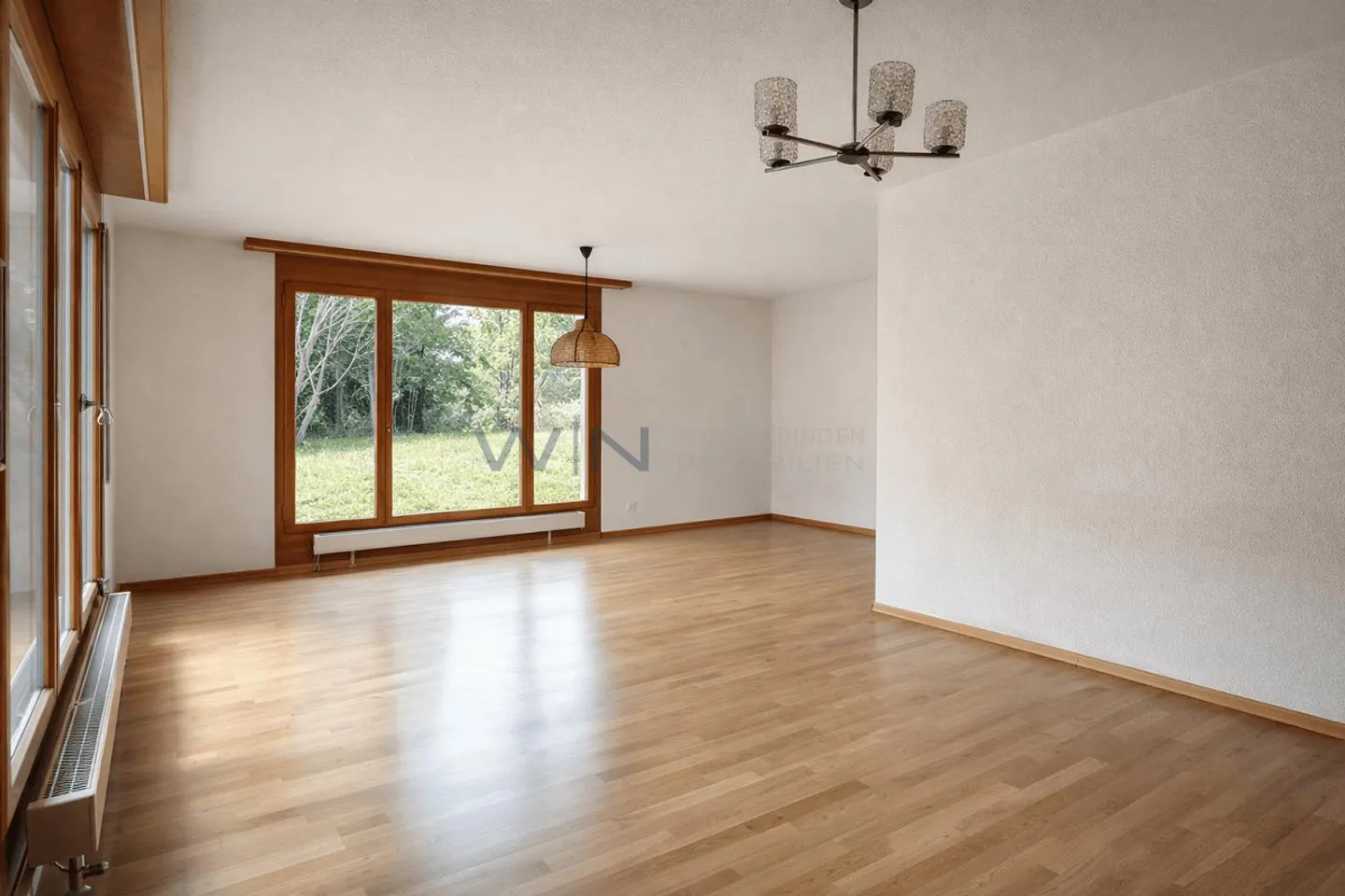 Zeitlose Wohnlichkeit - Foto 2 von 8