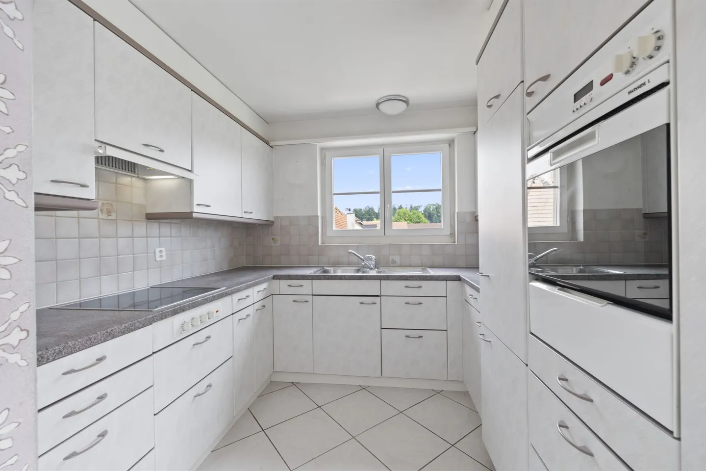 Your new home just a few minutes' walk from the Rhine. - Photo 5 of 9